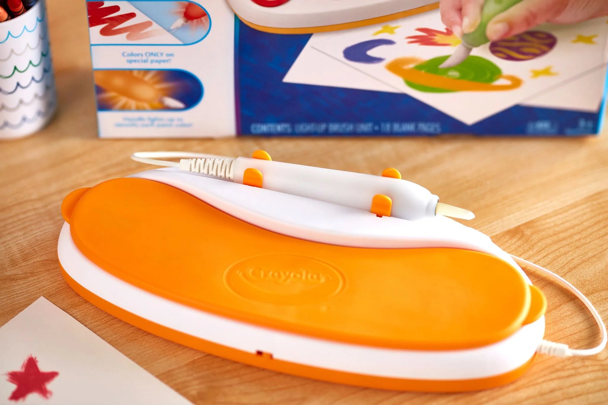 Color Wonder Magic Light Brush, Mess-Free Painting Set for Kids, Preschool and Toddler Educational Toy, Ages 3+